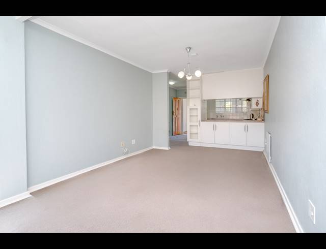 1 BEDROOM RETIREMENT UNIT FOR SALE IN BRYANSTON
